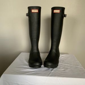 Hunter Tall Boots Black size 7 US